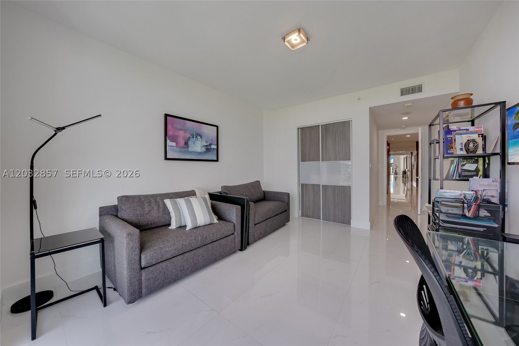 THE PENINSULA CONDO - Residential
