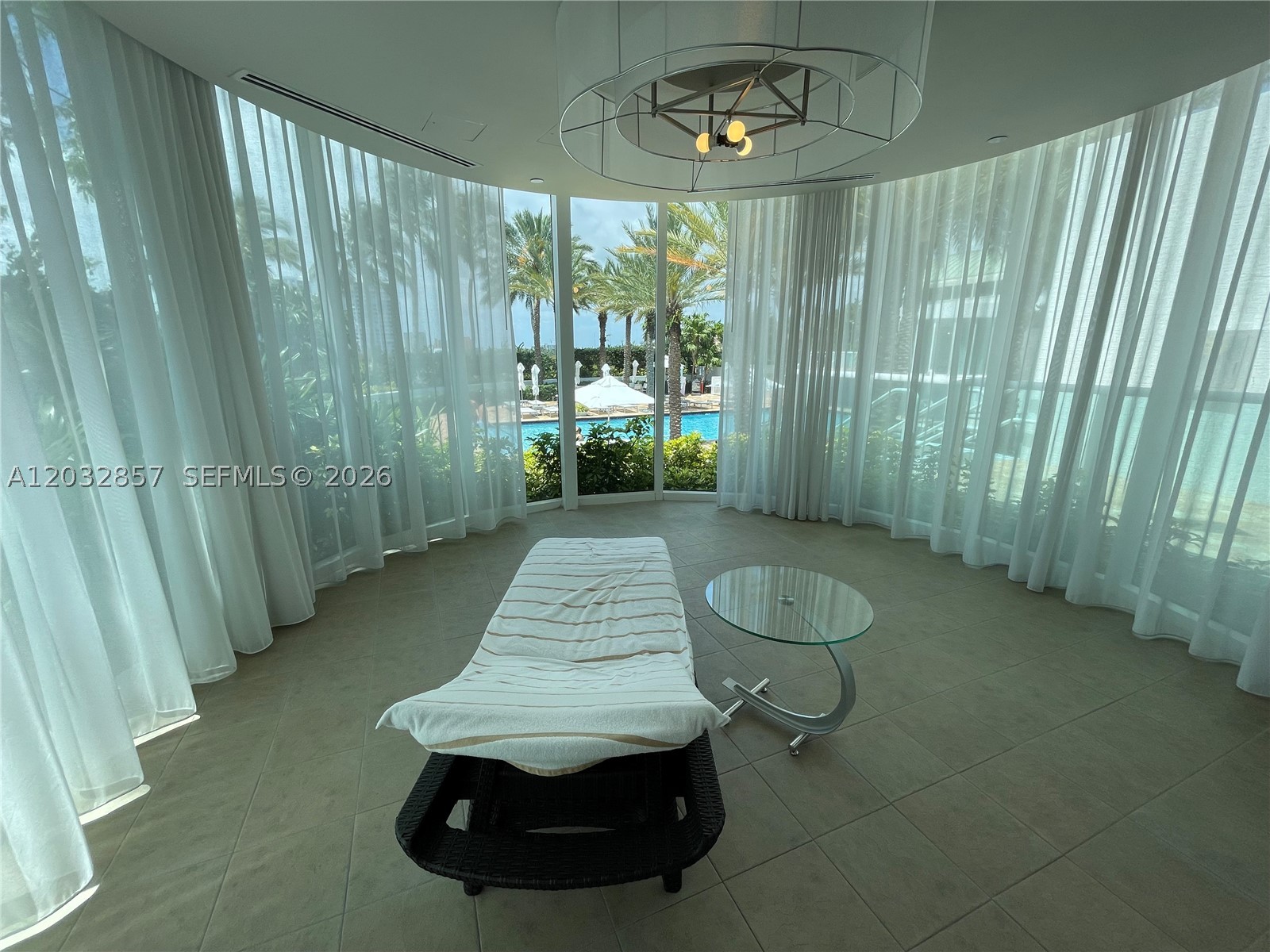 THE PENINSULA CONDO - Residential