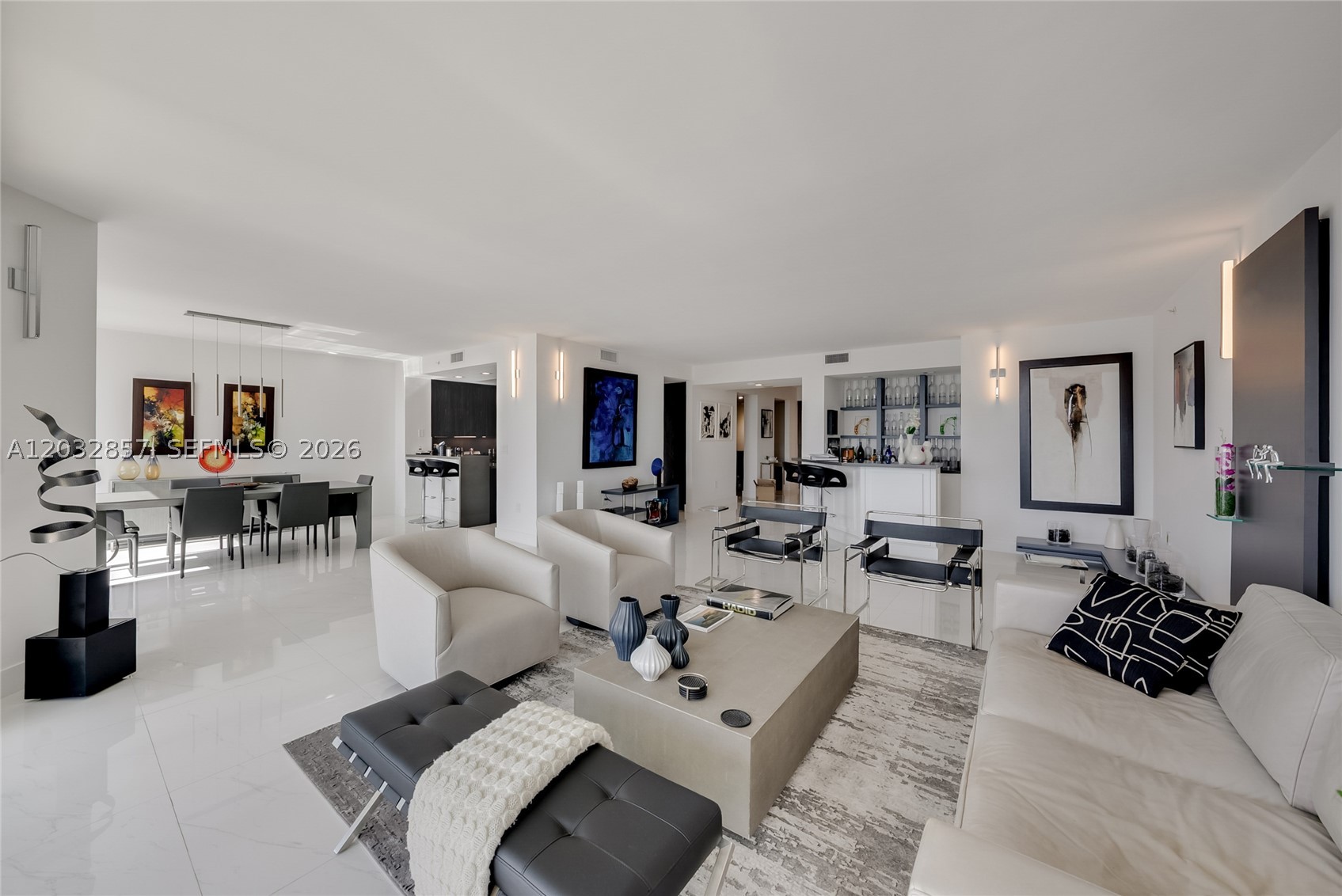 THE PENINSULA CONDO - Residential