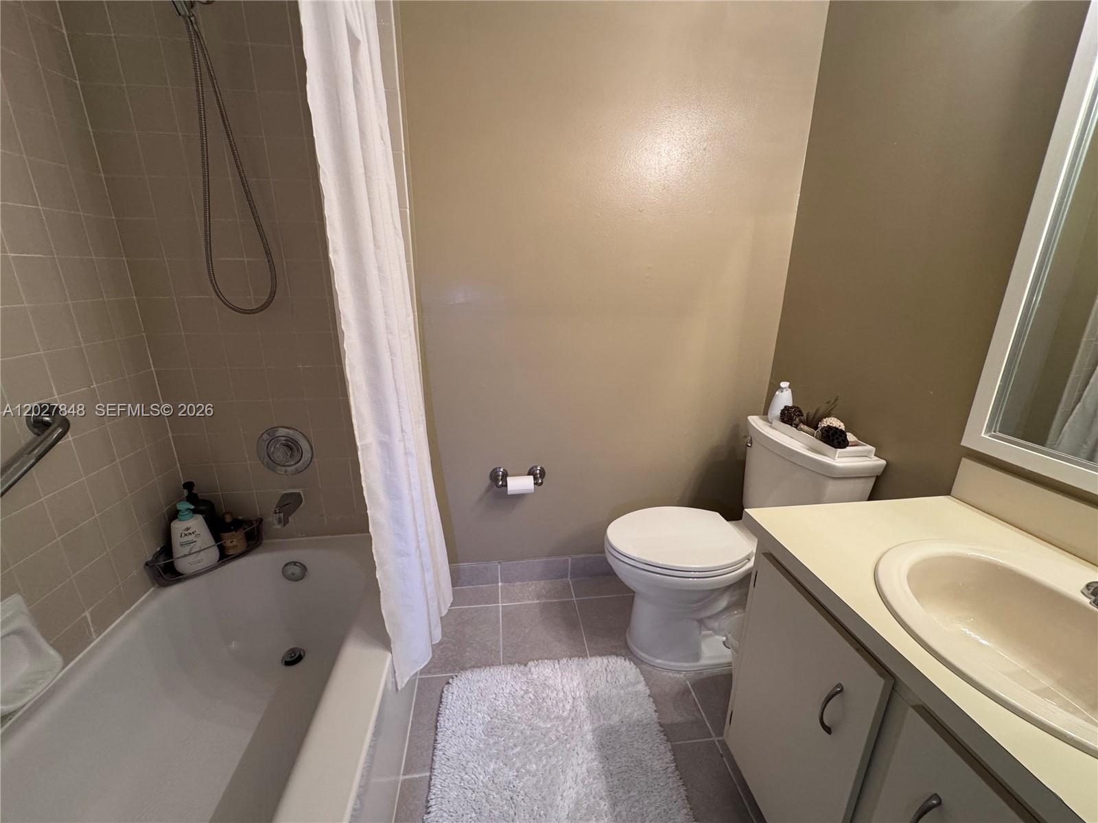 TWIN FOUNTAINS REPLAT - Residential