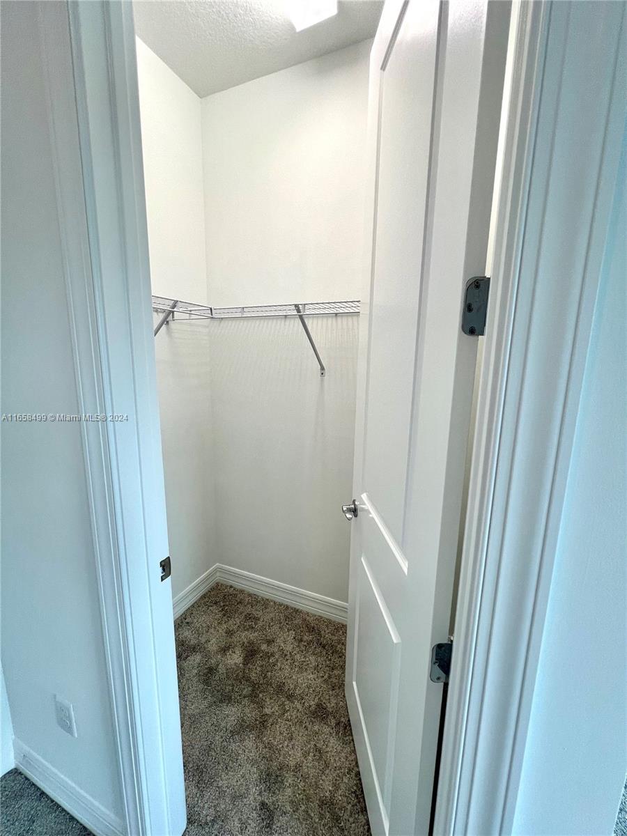 AMERICAN EXPRESS TRACT - Residential Lease