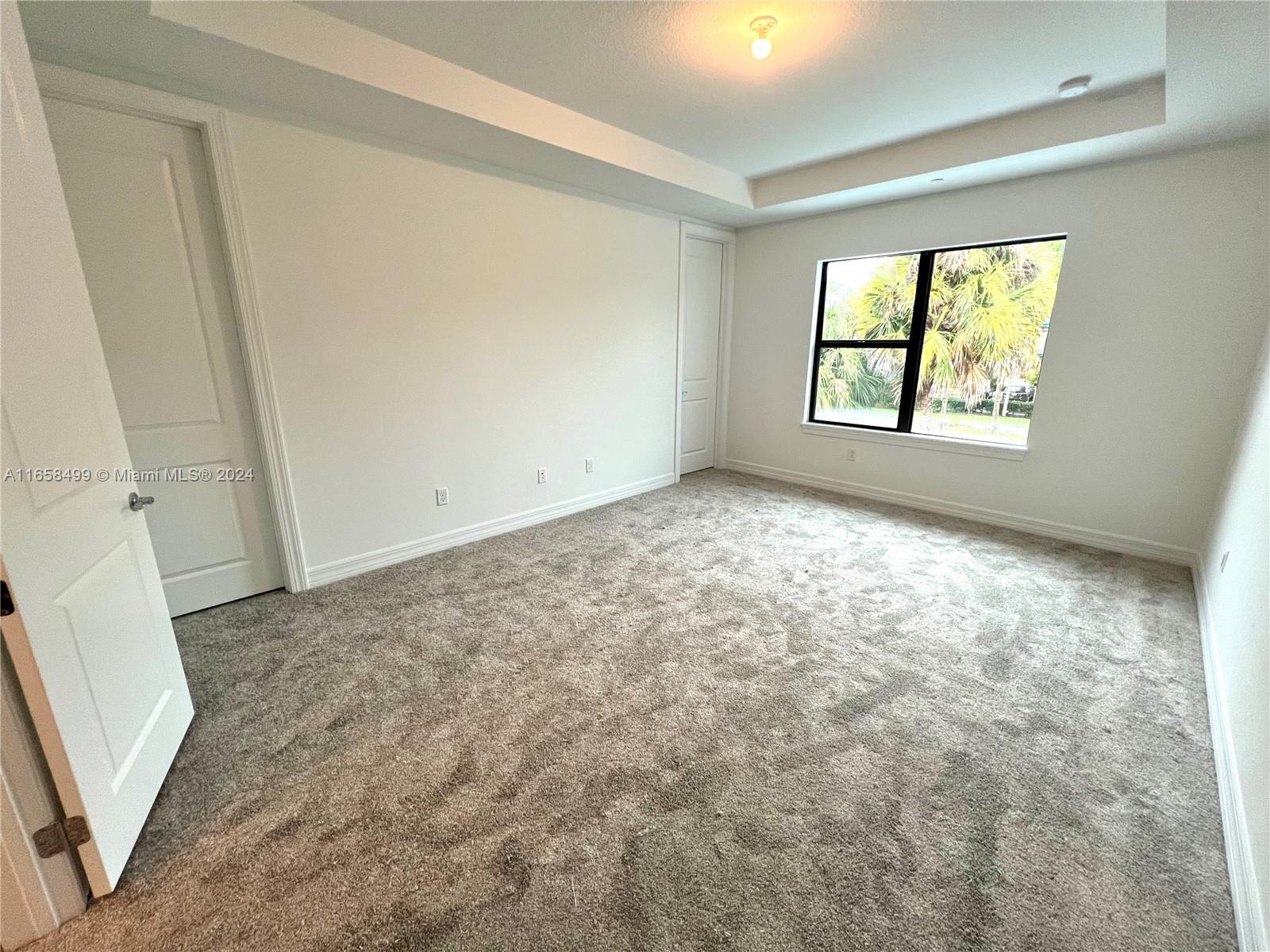 AMERICAN EXPRESS TRACT - Residential Lease