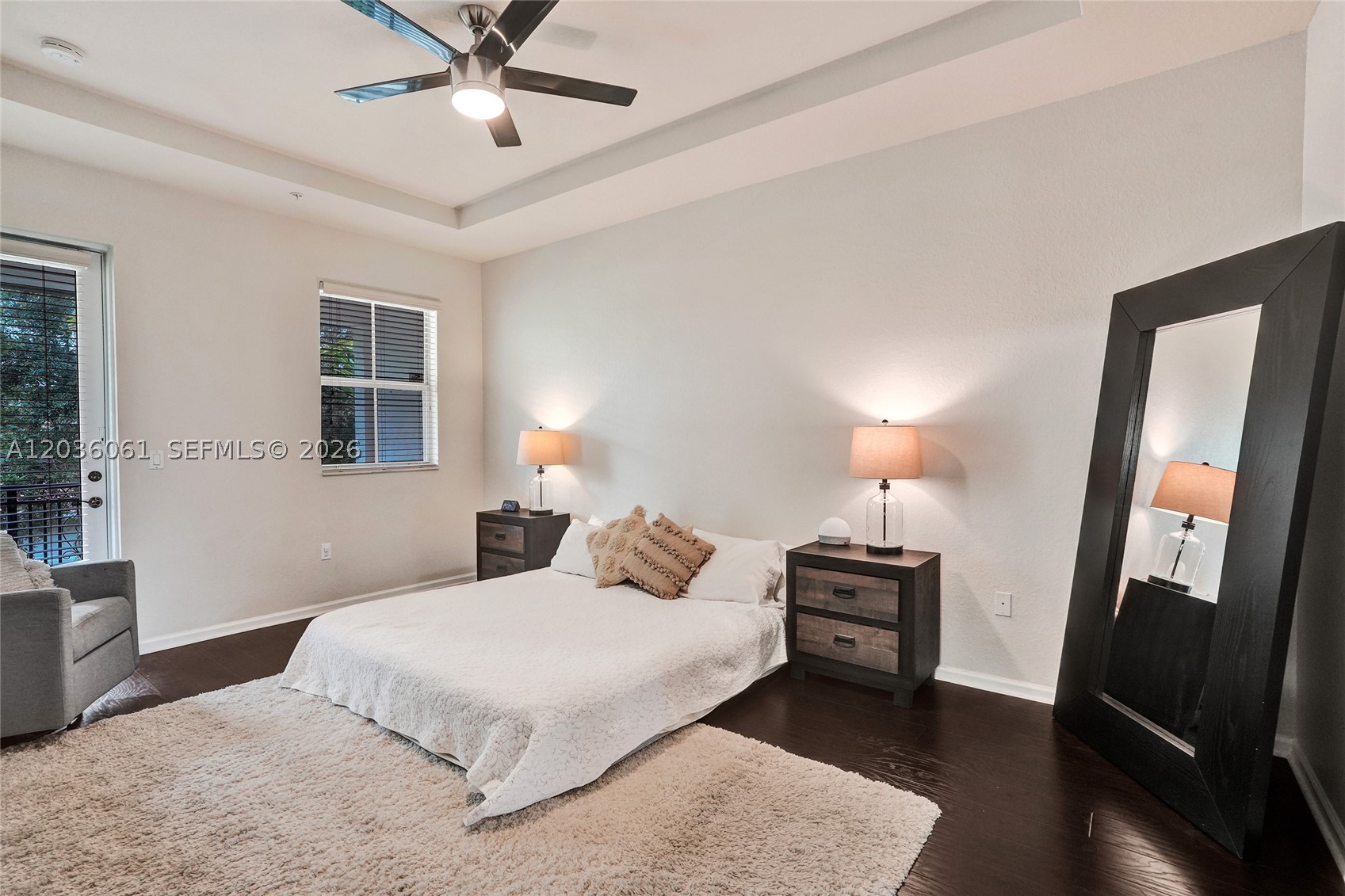 PALOMA LAKES CONDOMINIUM - Residential