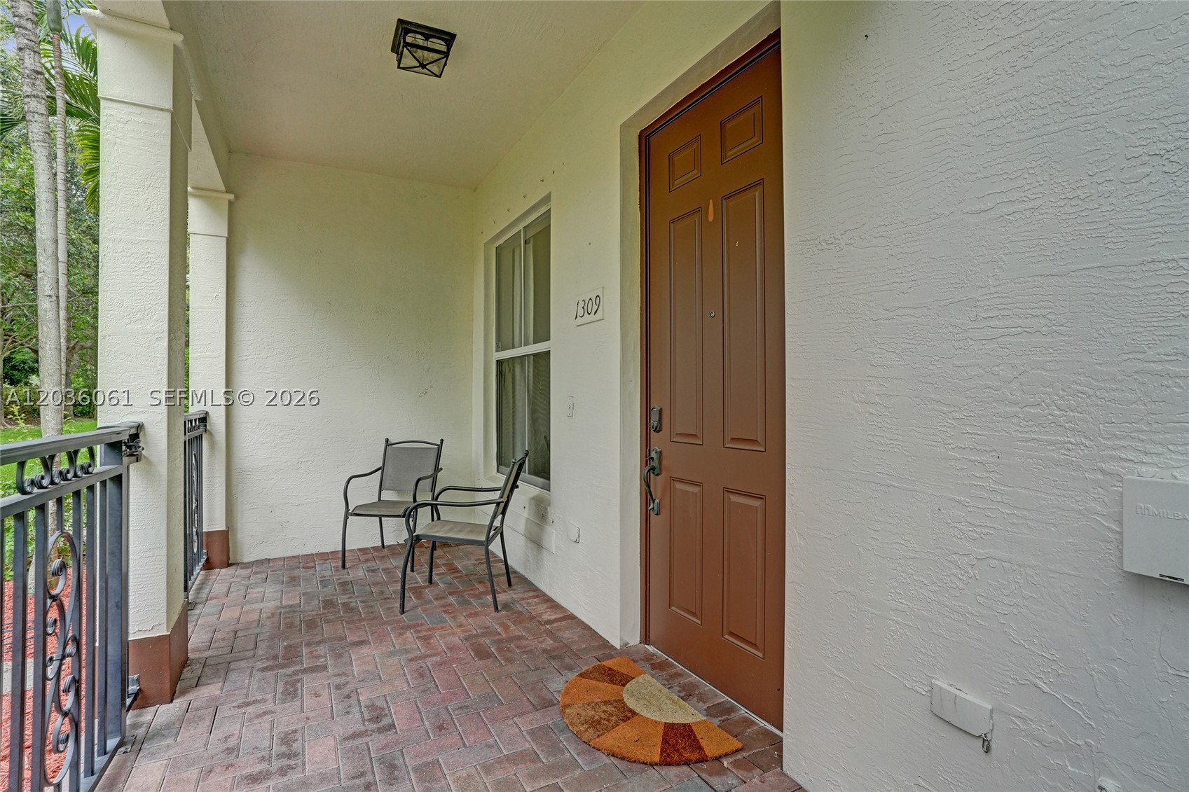 PALOMA LAKES CONDOMINIUM - Residential