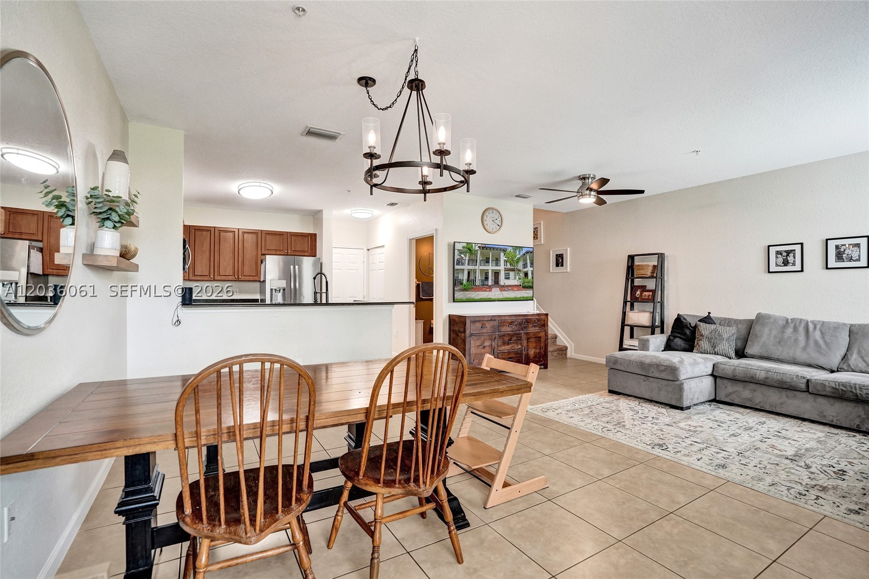 PALOMA LAKES CONDOMINIUM - Residential
