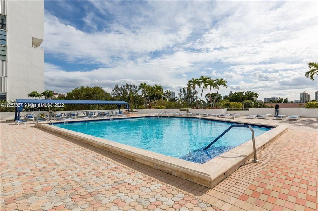 DELVISTA TOWERS CONDO - Residential