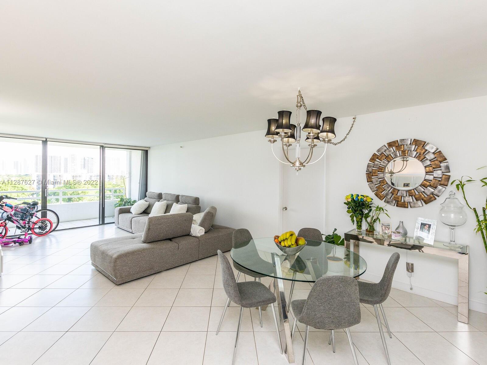 DELVISTA TOWERS CONDO - Residential