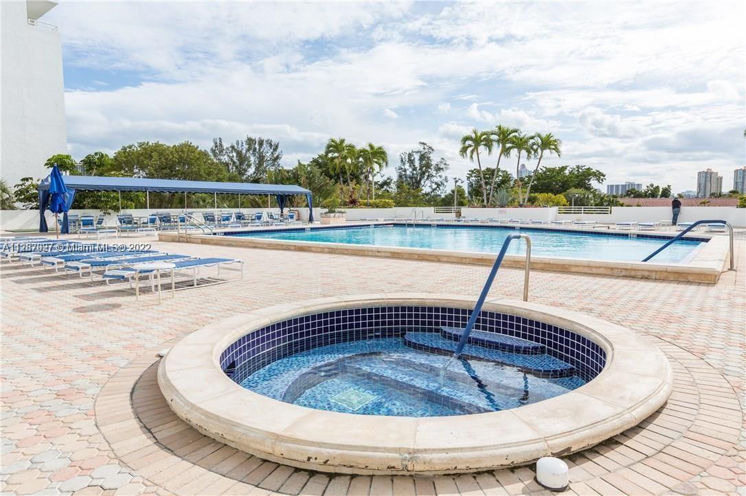 DELVISTA TOWERS CONDO - Residential