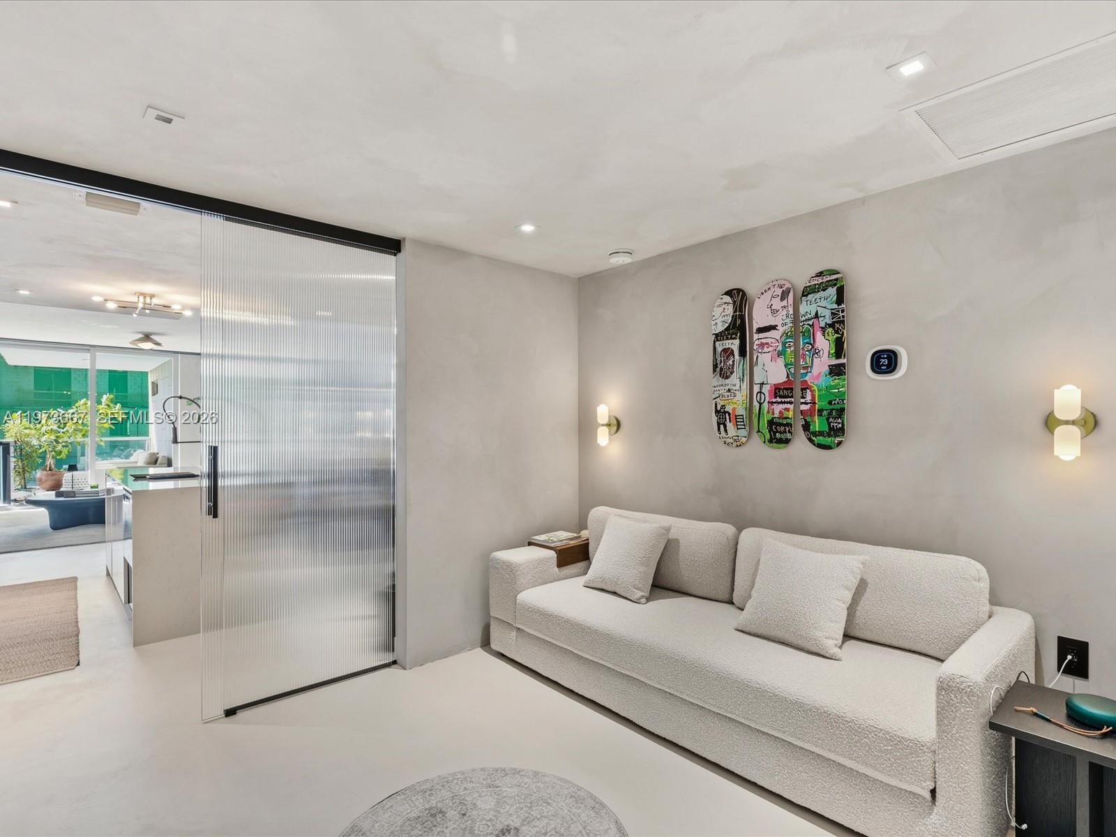 BAY HARBOR ISLANDS - Residential