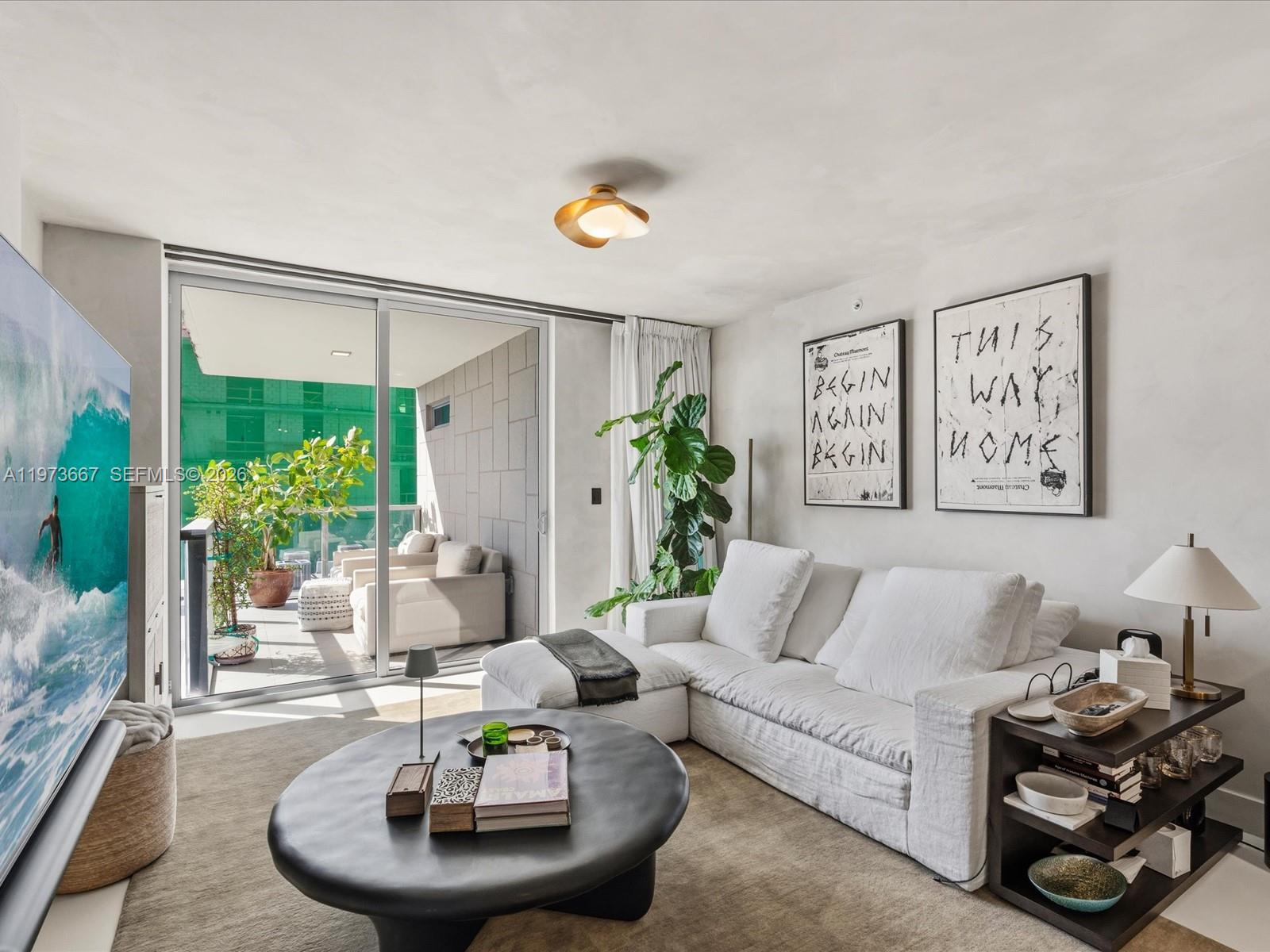 BAY HARBOR ISLANDS - Residential