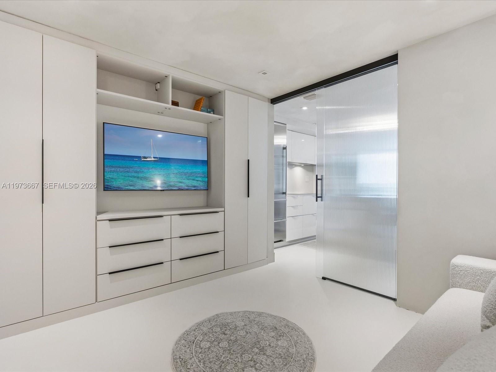 BAY HARBOR ISLANDS - Residential