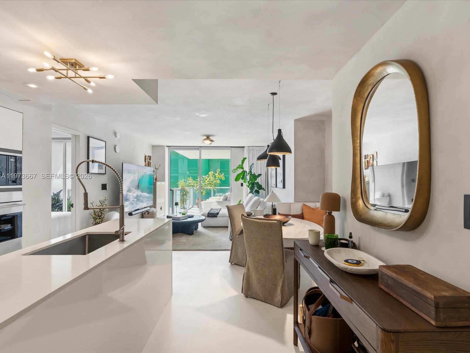 BAY HARBOR ISLANDS - Residential