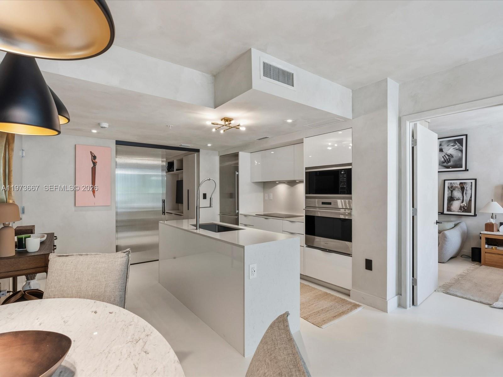 BAY HARBOR ISLANDS - Residential