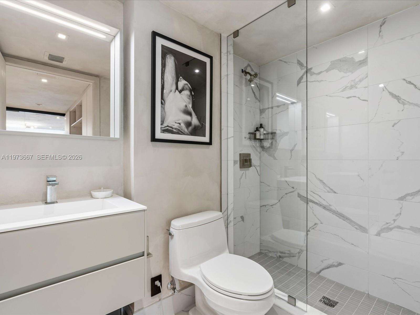 BAY HARBOR ISLANDS - Residential