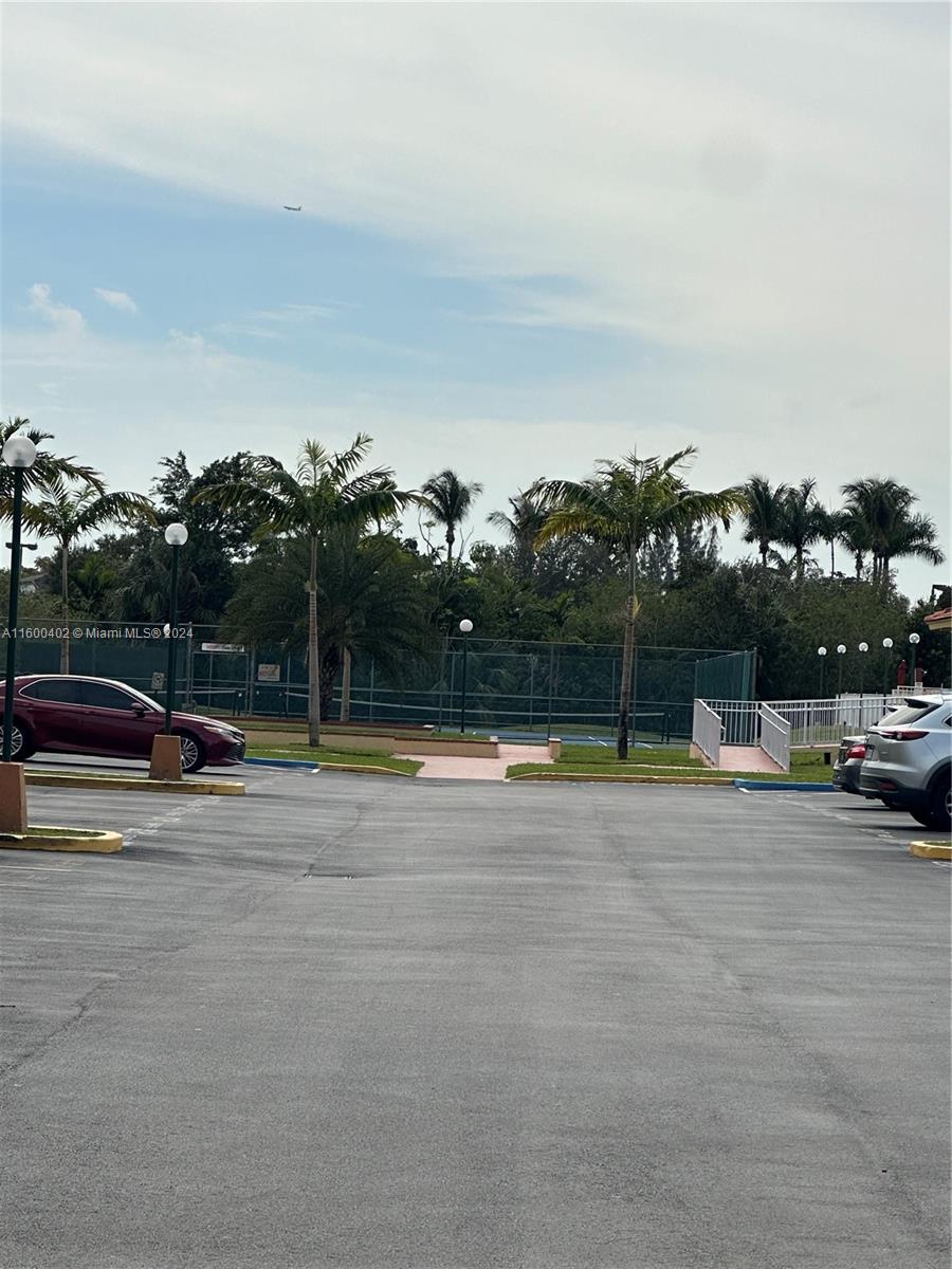 CORAL GATE WEST CONDO - Residential