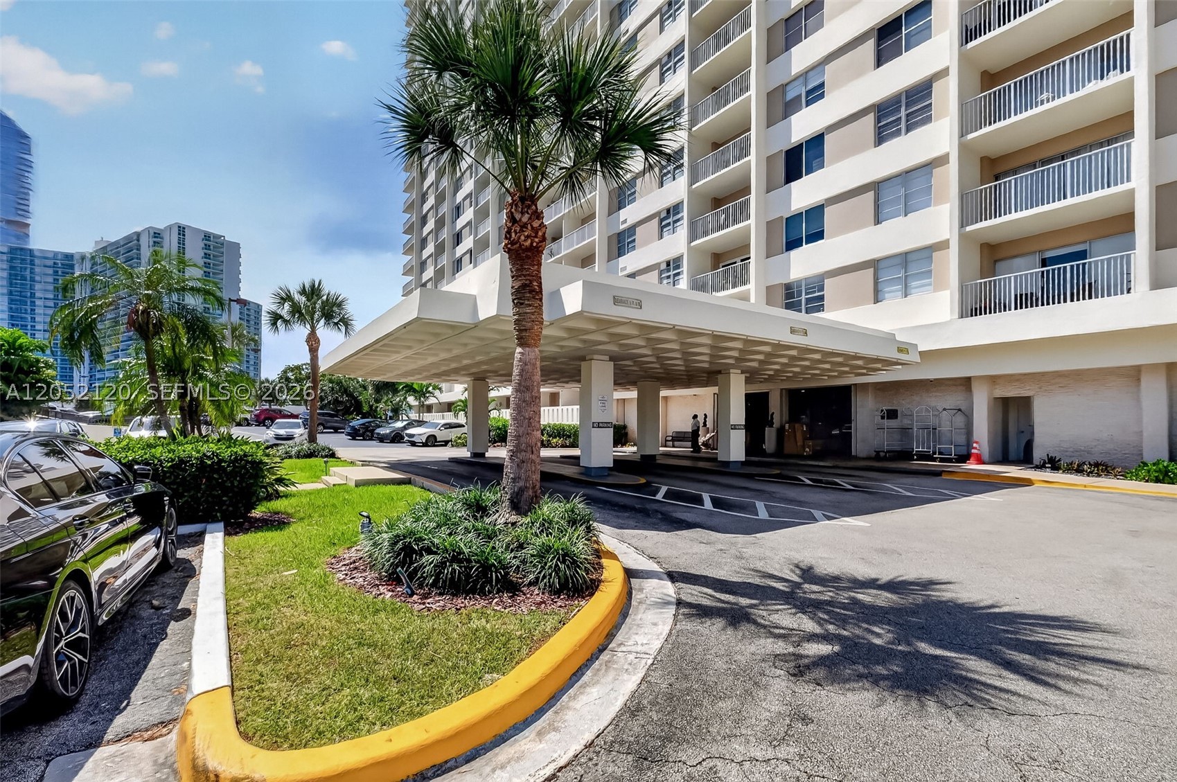 ARLEN HOUSE CONDO - Residential