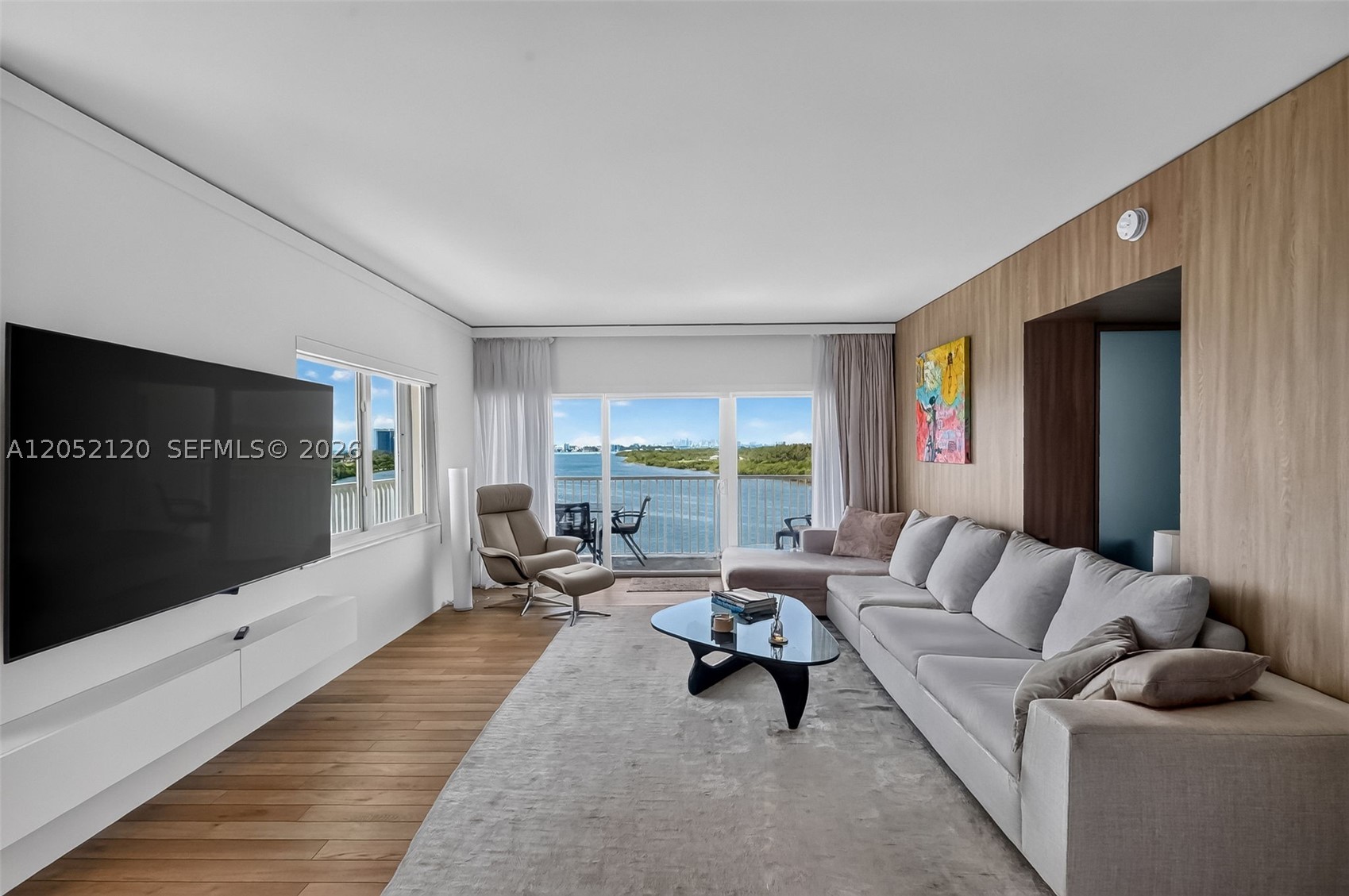 ARLEN HOUSE CONDO - Residential