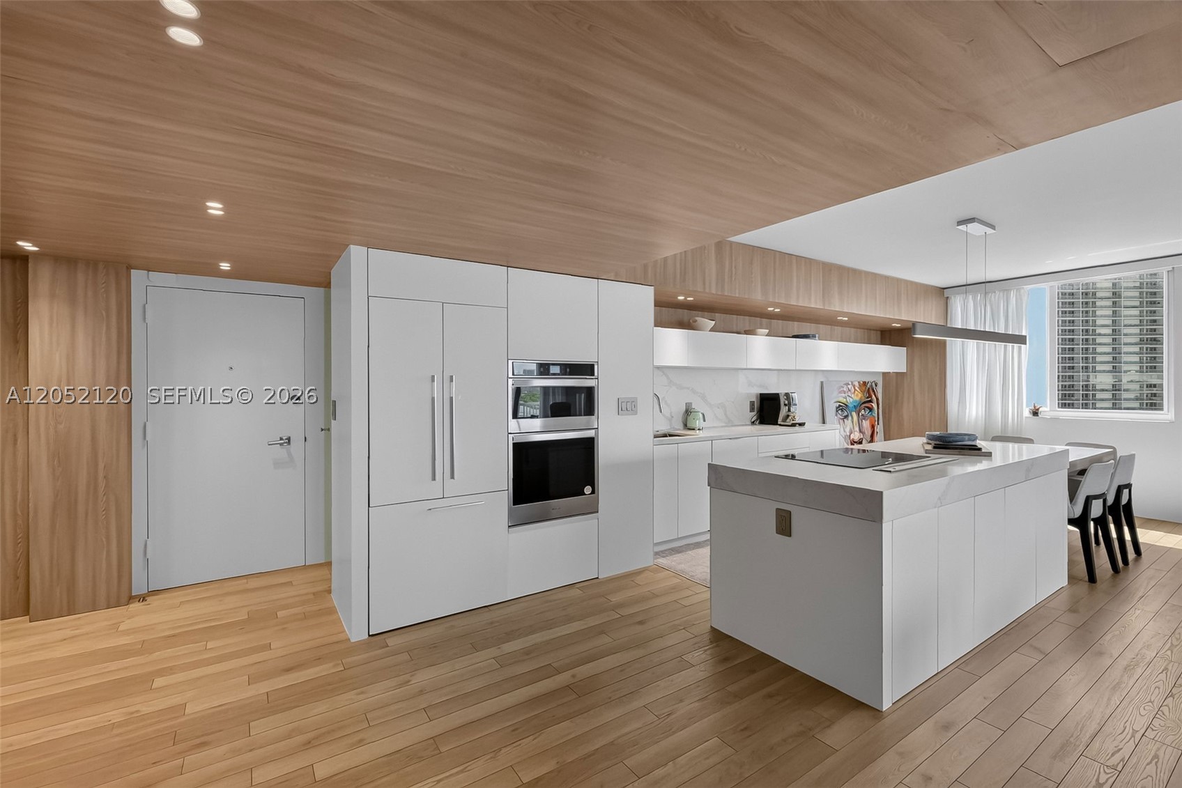 ARLEN HOUSE CONDO - Residential