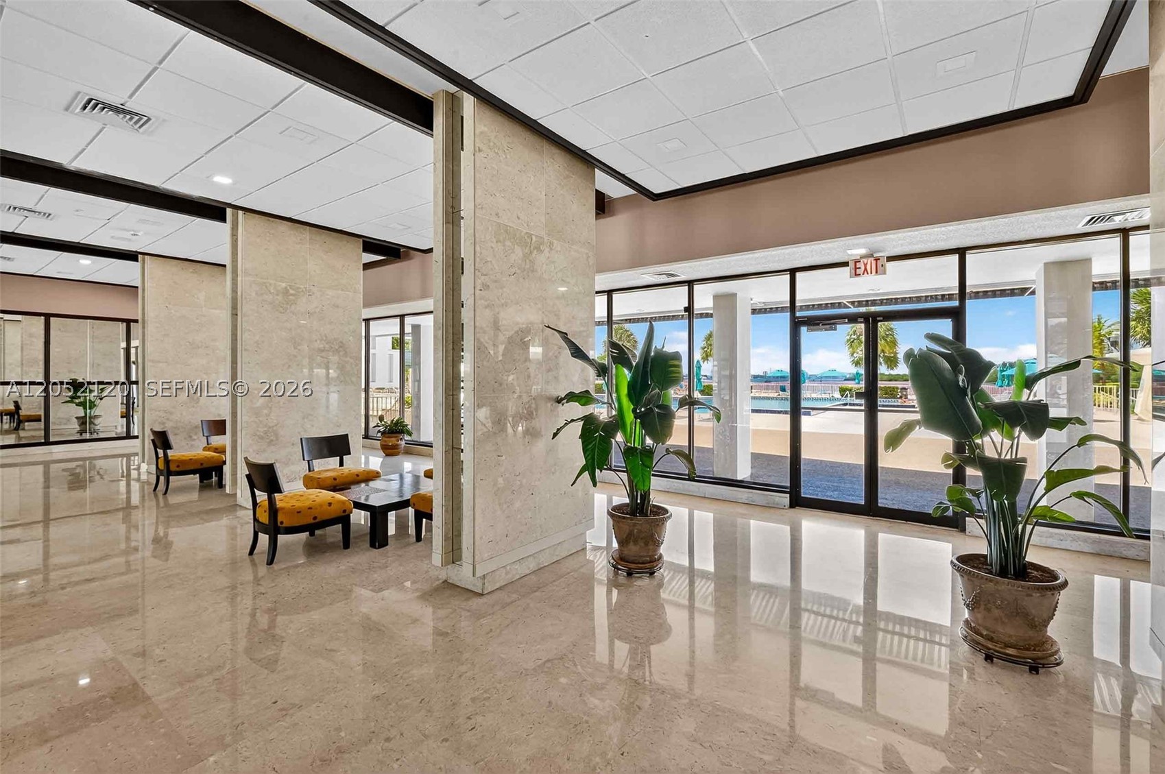 ARLEN HOUSE CONDO - Residential