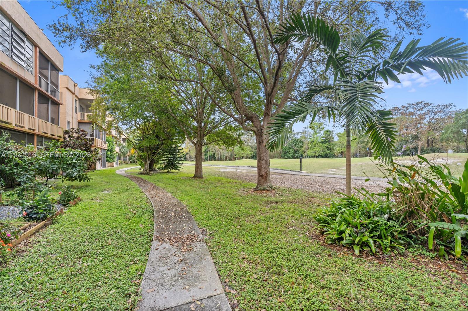 ROKEST CONDOMINIUM APARTM - Residential
