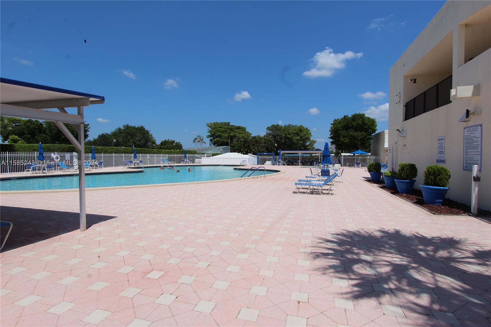 LAUDERDALE WEST CONDO NO - Residential
