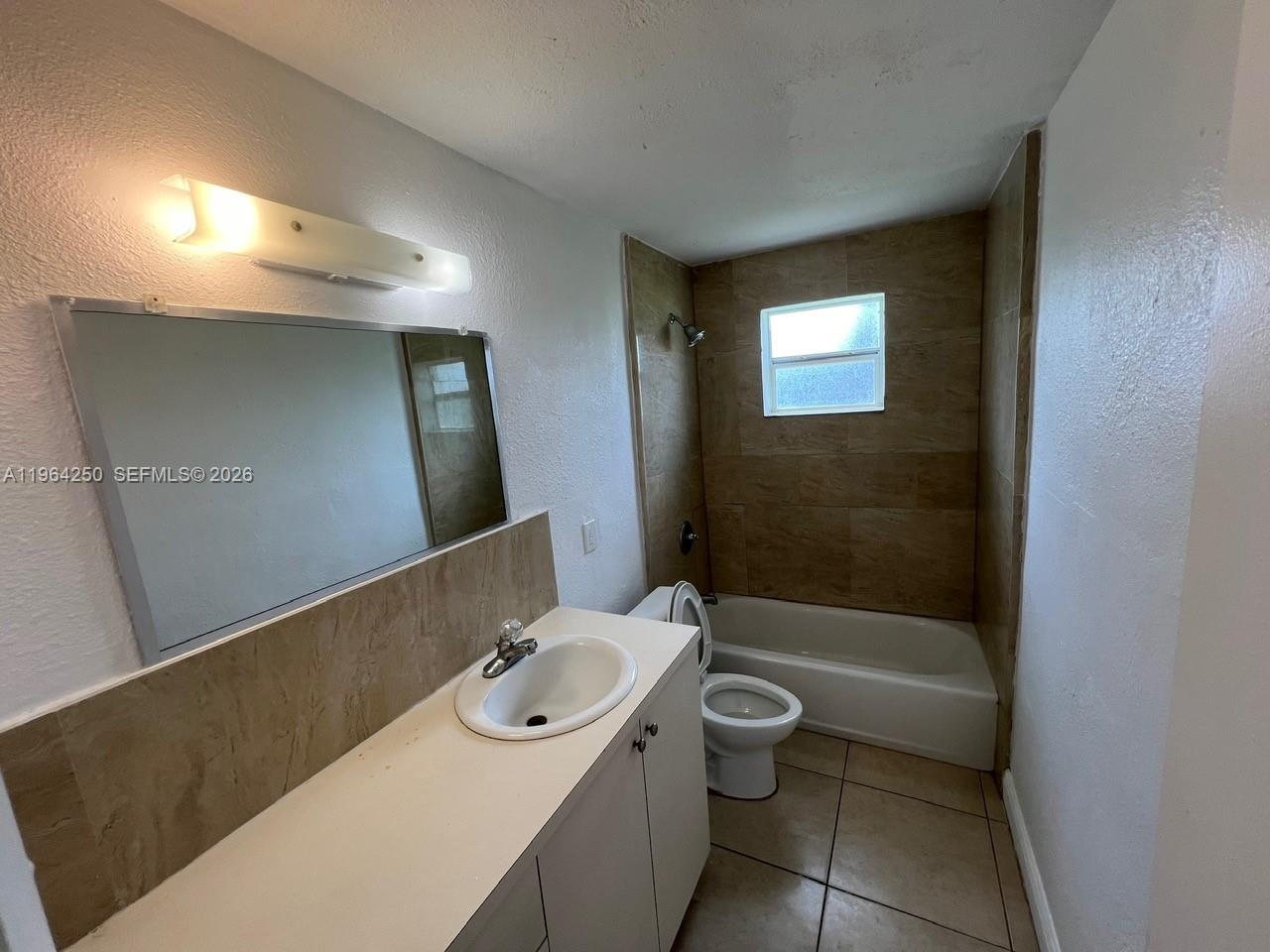 VENETIAN GARDENS ACRESPB - Residential Income