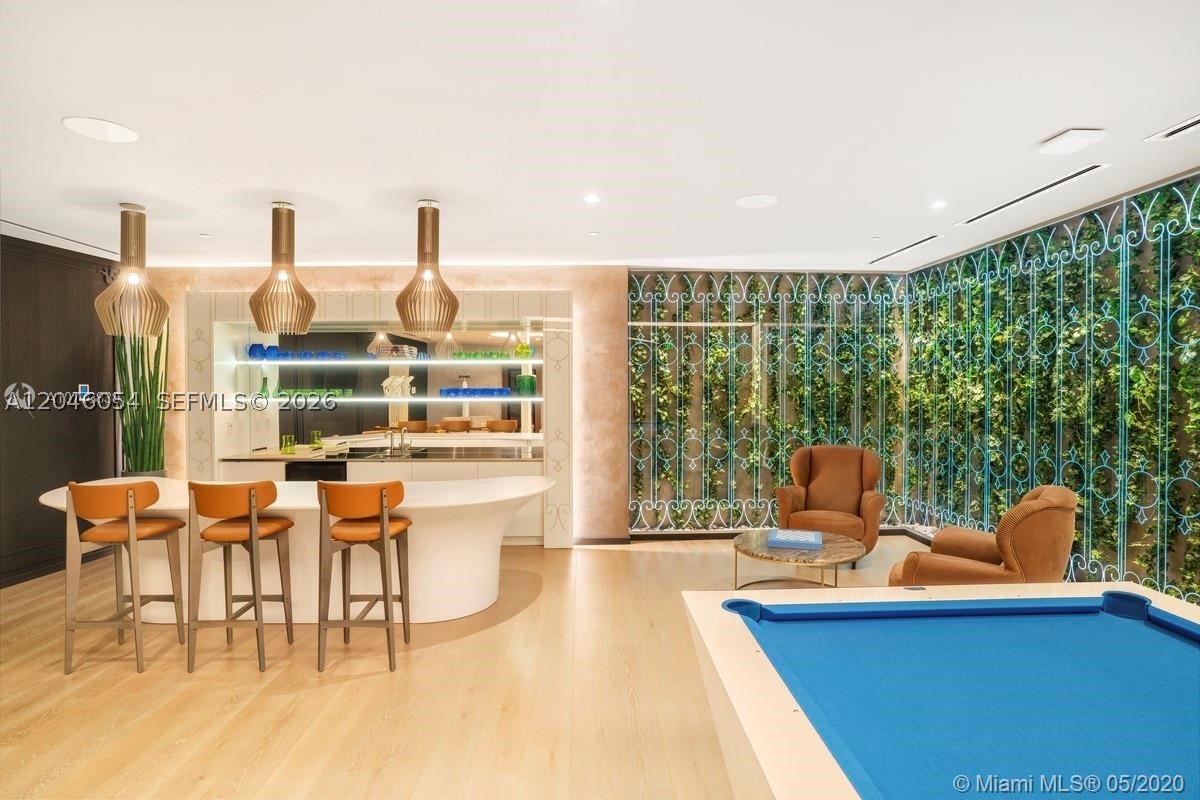 BRICKELL FLATIRON CONDO - Residential