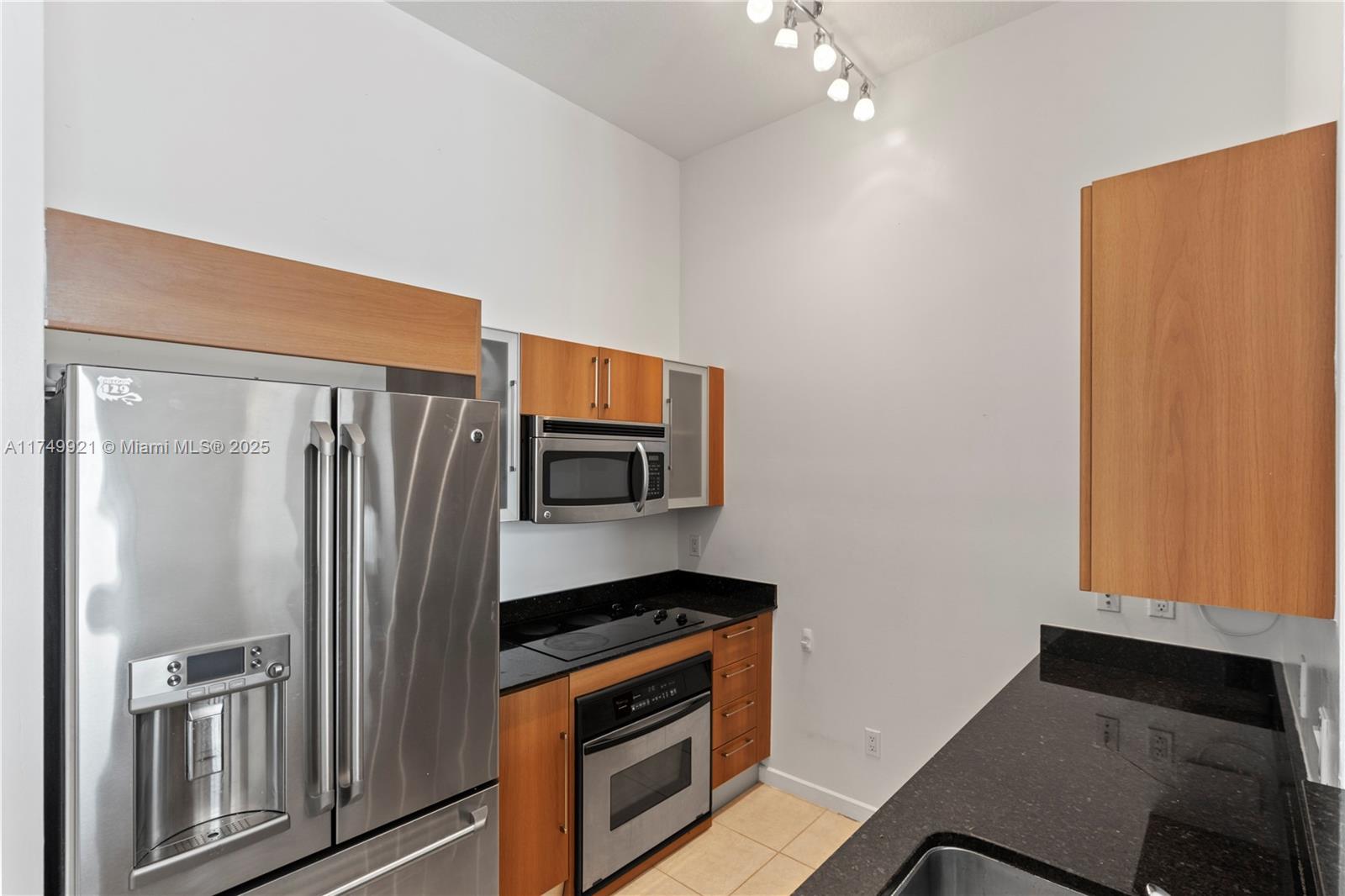 ONE MIAMI EAST CONDO - Residential