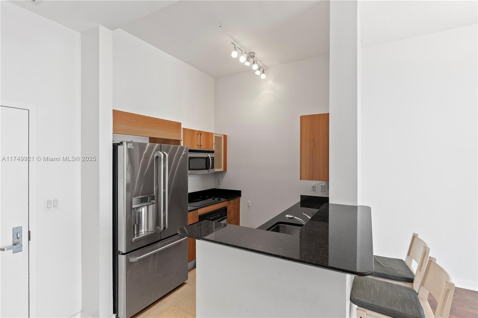 ONE MIAMI EAST CONDO - Residential