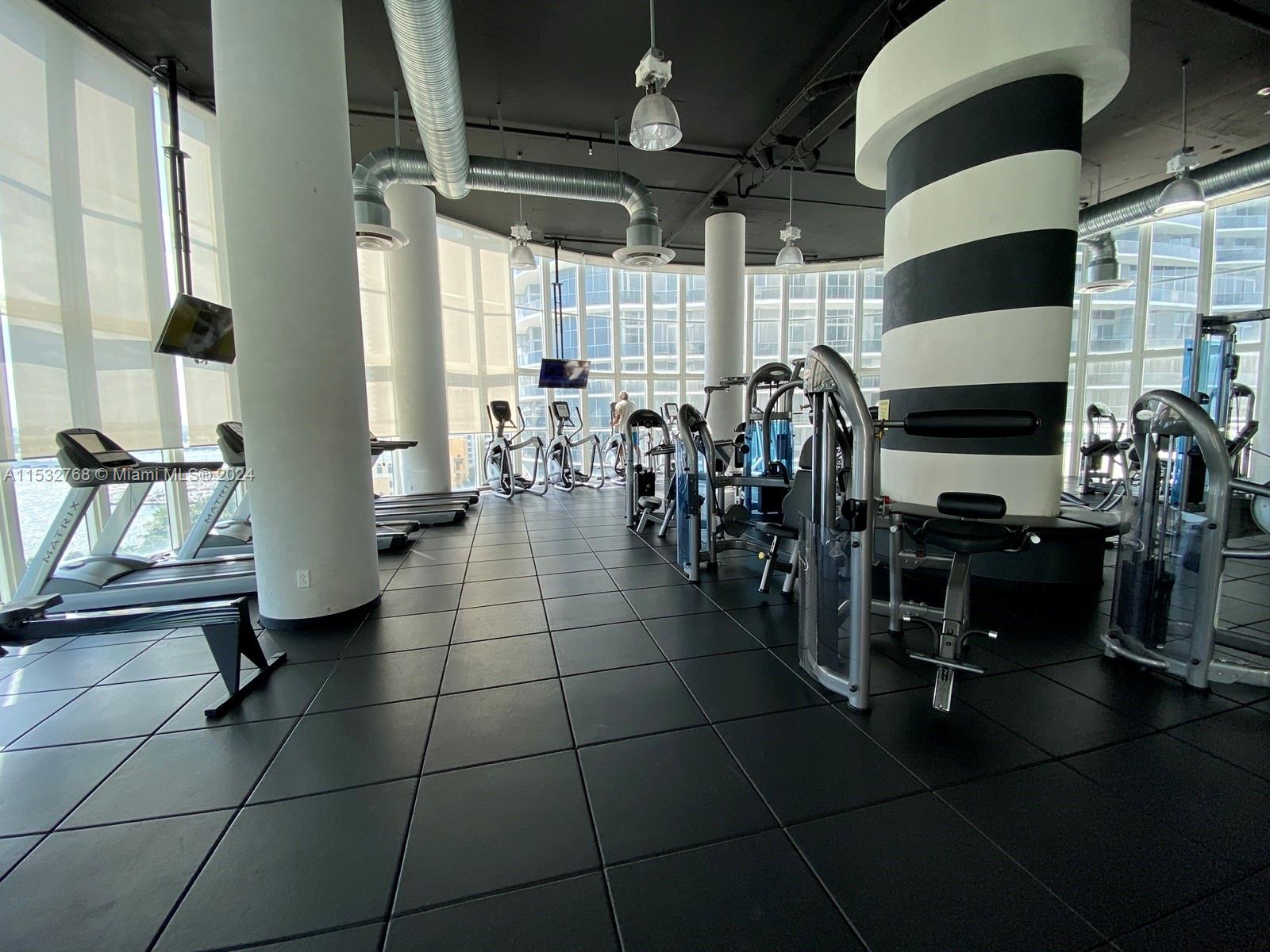 1800 Club Condo - Residential Lease