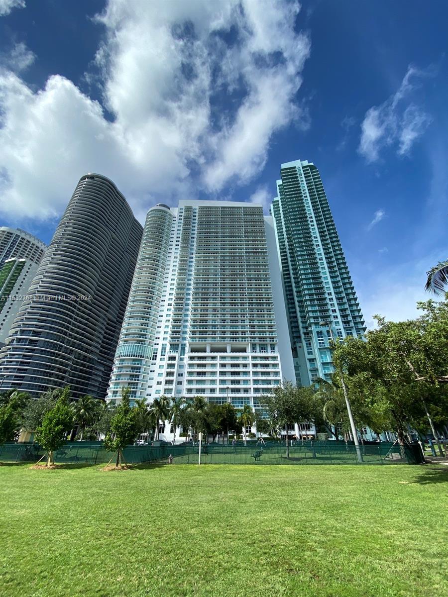 1800 Club Condo - Residential Lease