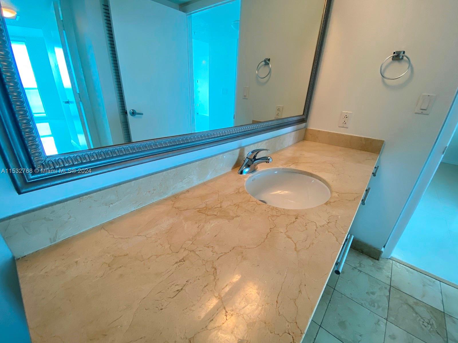 1800 Club Condo - Residential Lease