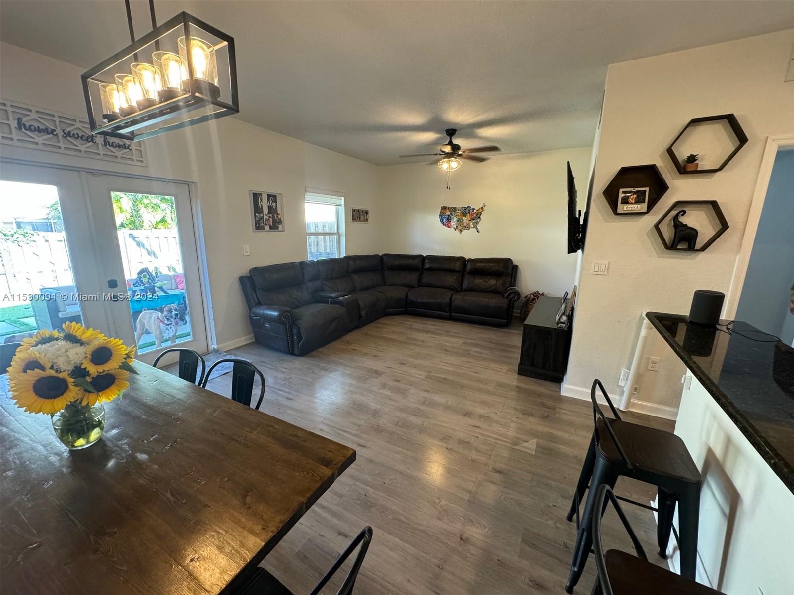 LAKES BY THE BAY GEE - Residential