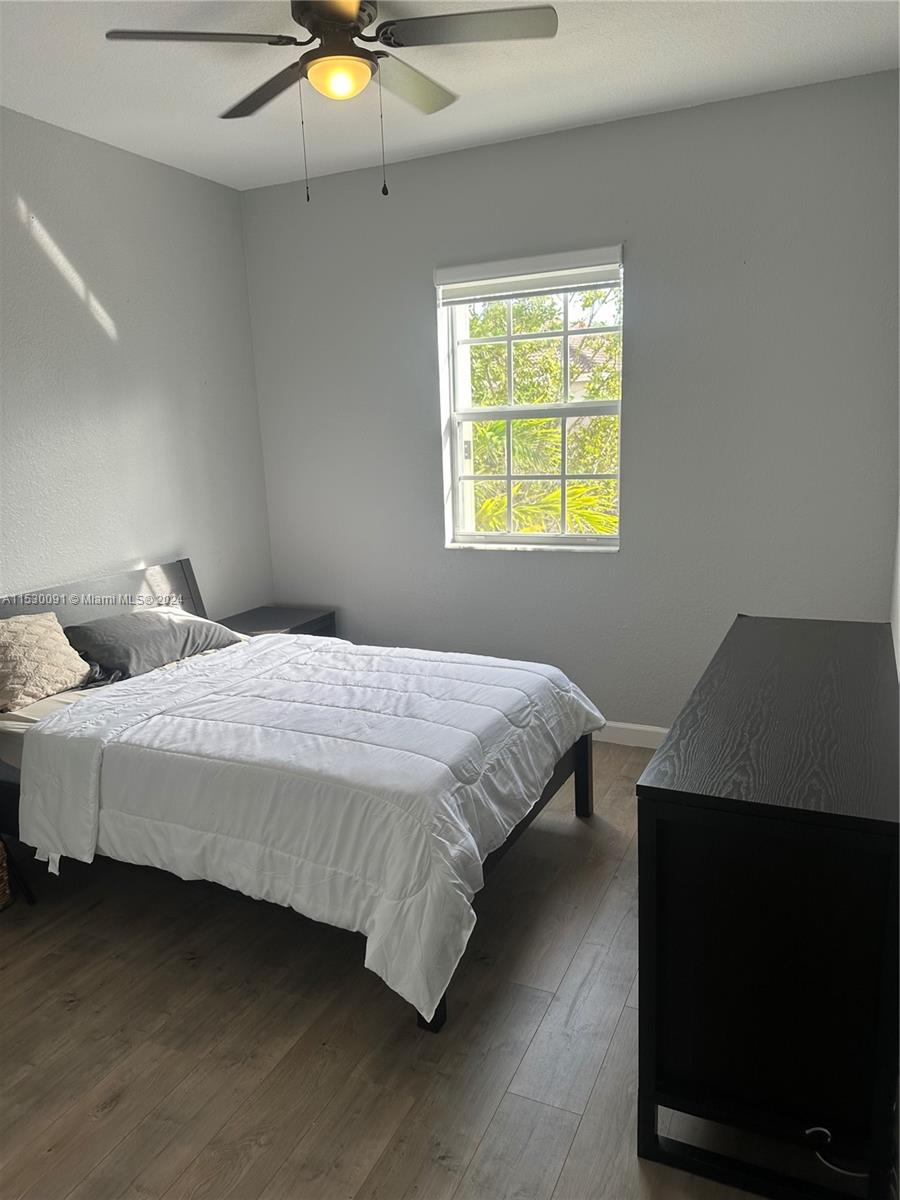 LAKES BY THE BAY GEE - Residential