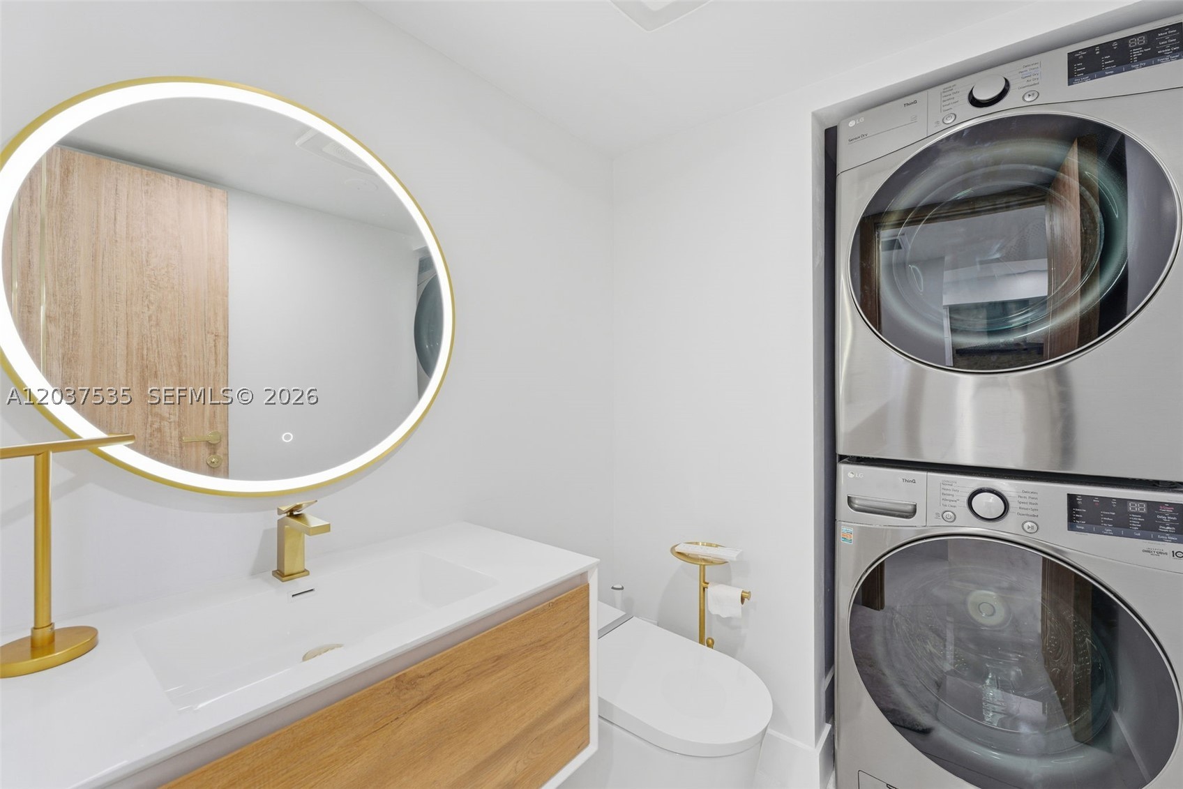 PLAYA DEL SOL CONDO - Residential