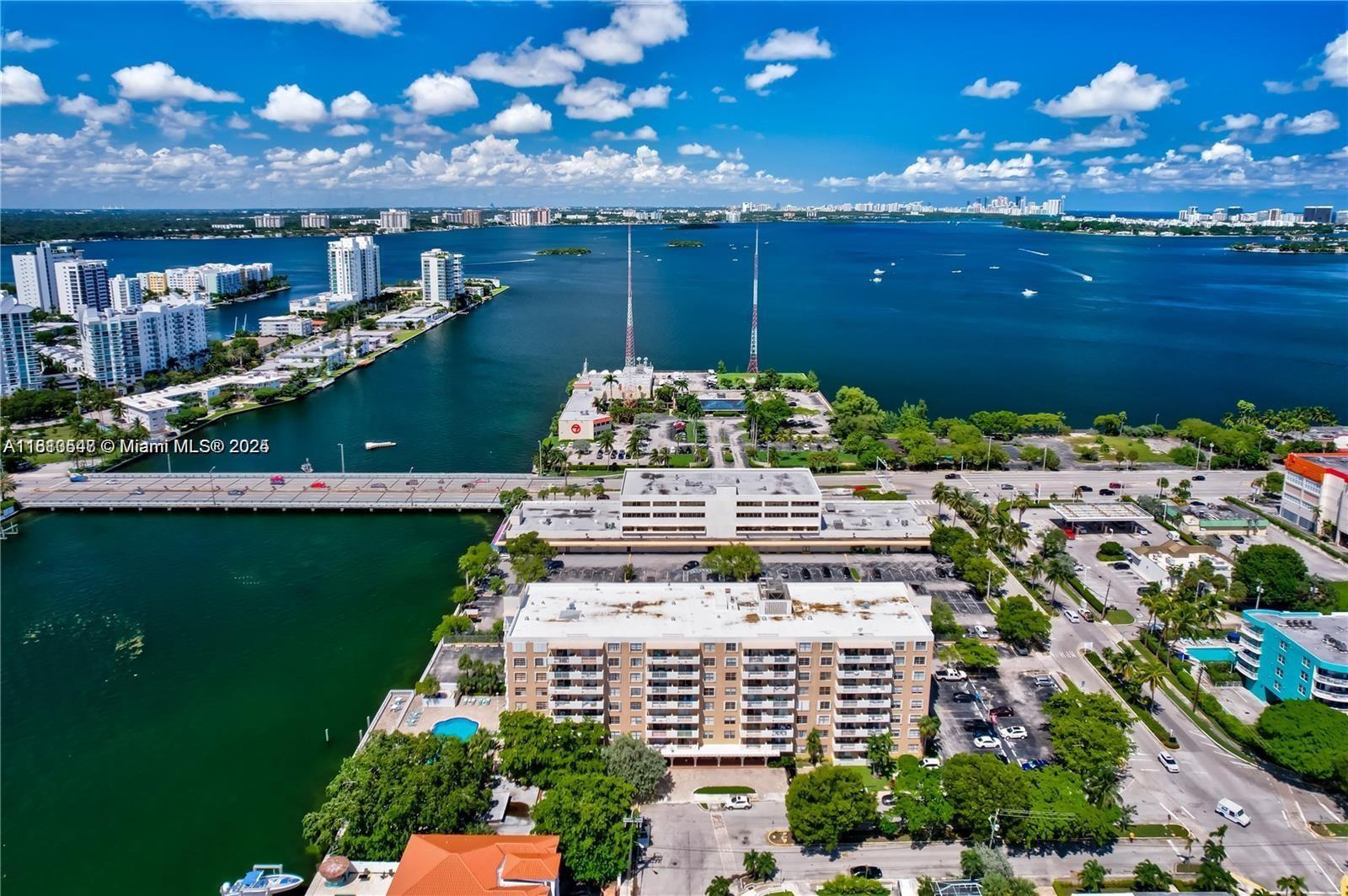 ISLAND PLACE AT NORTH BAY - Residential