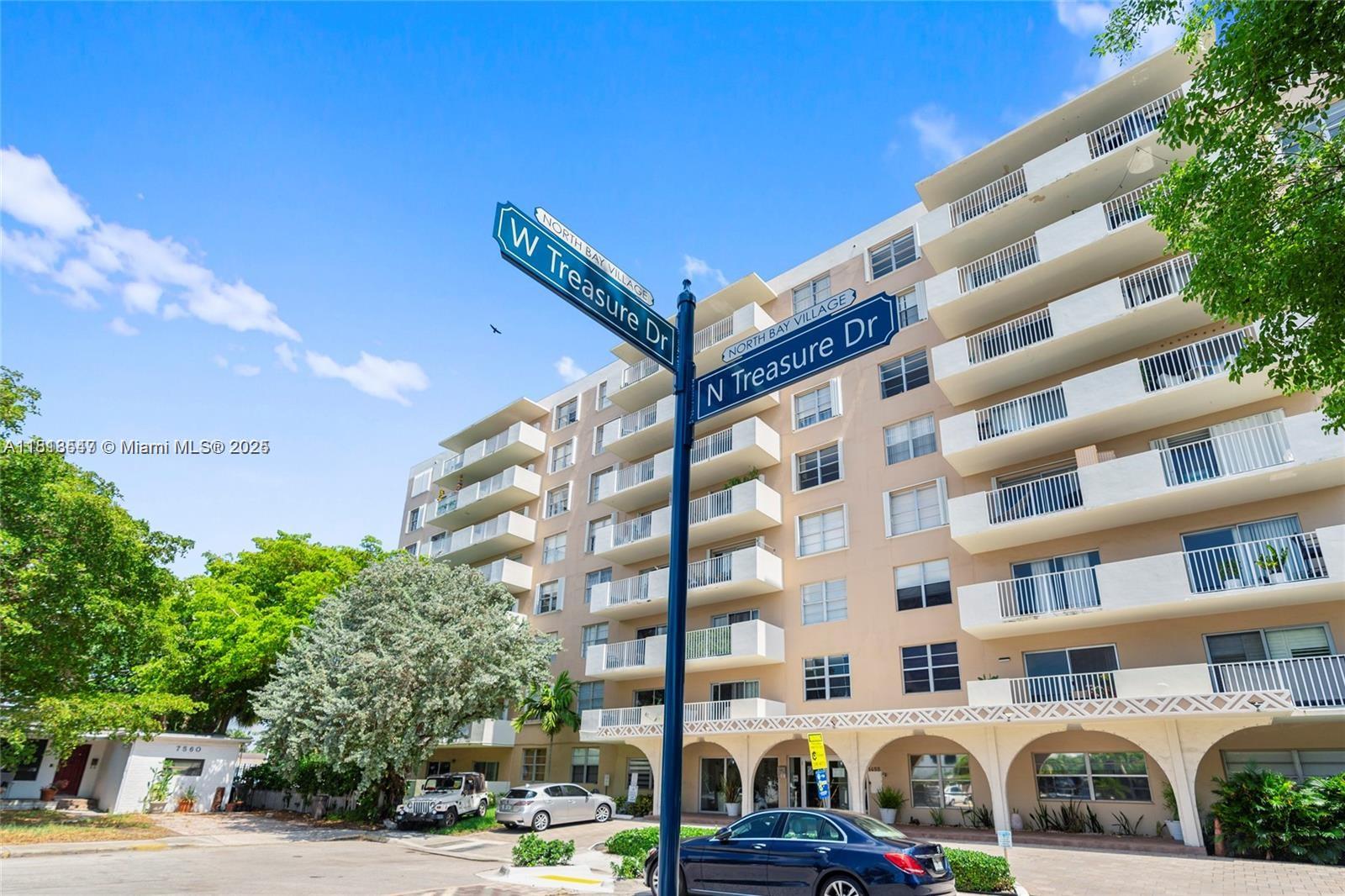 ISLAND PLACE AT NORTH BAY - Residential