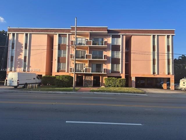 MALKY CONDO - Residential Lease