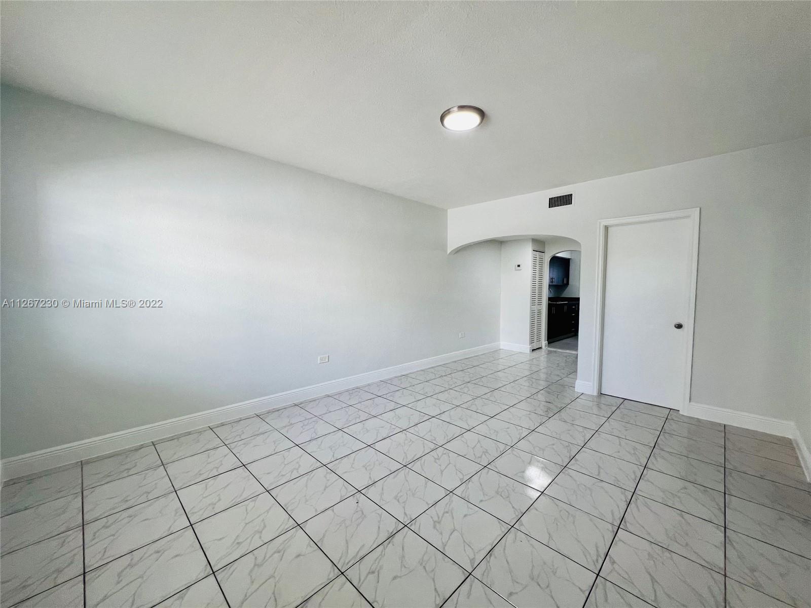 ALTOS DEL MAR - Residential Lease