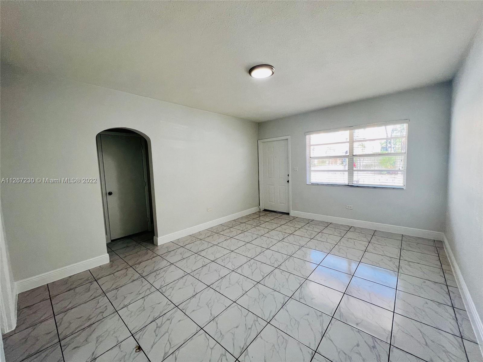 ALTOS DEL MAR - Residential Lease