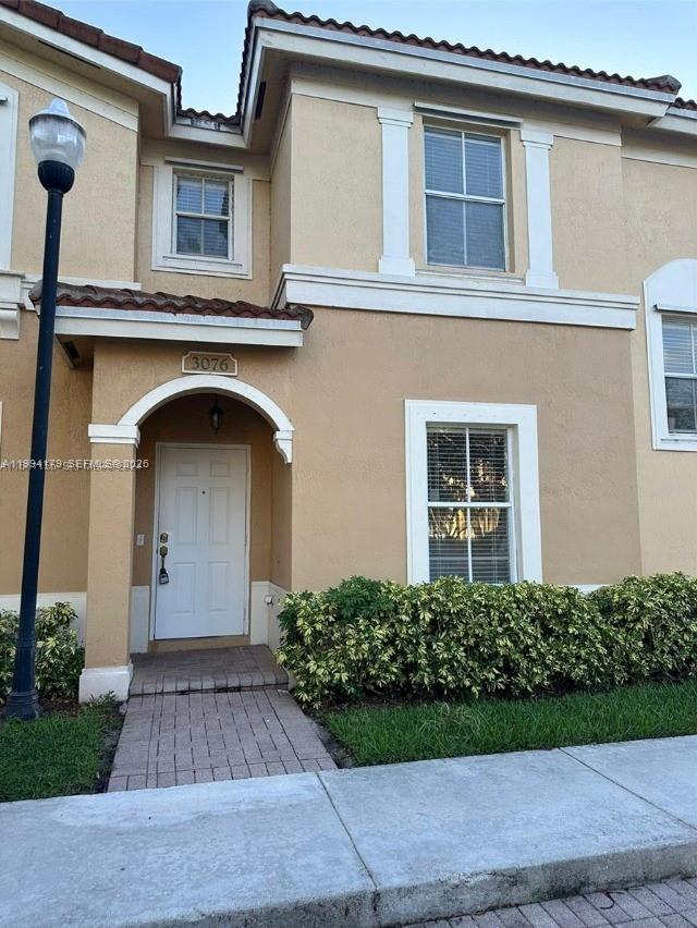 MELROSE POINT CONDO - Residential