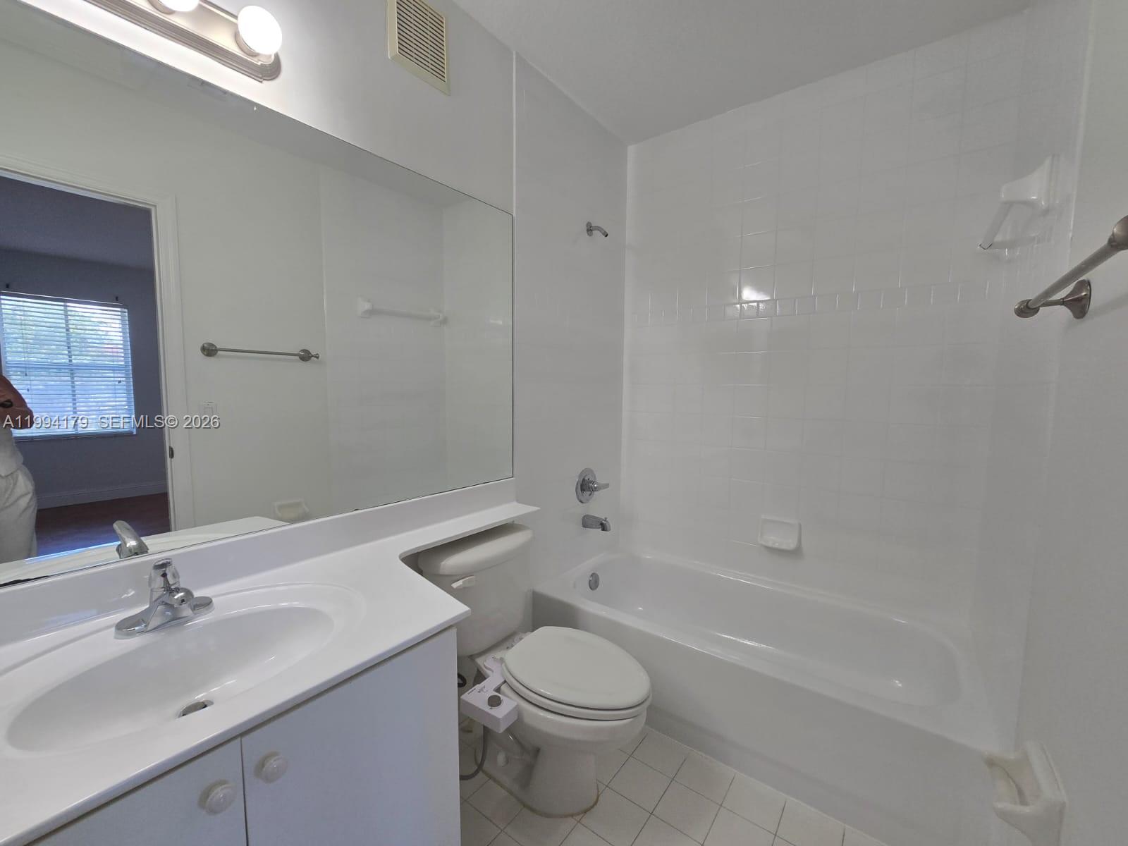 MELROSE POINT CONDO - Residential