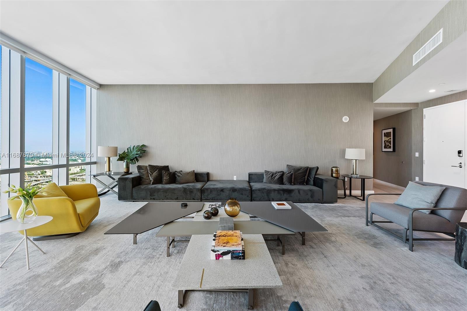PARAMOUNT MIAMI WORLDCENT - Residential