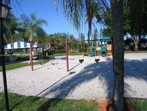 BAYWOOD VILLAGE III-A CON - Residential Lease