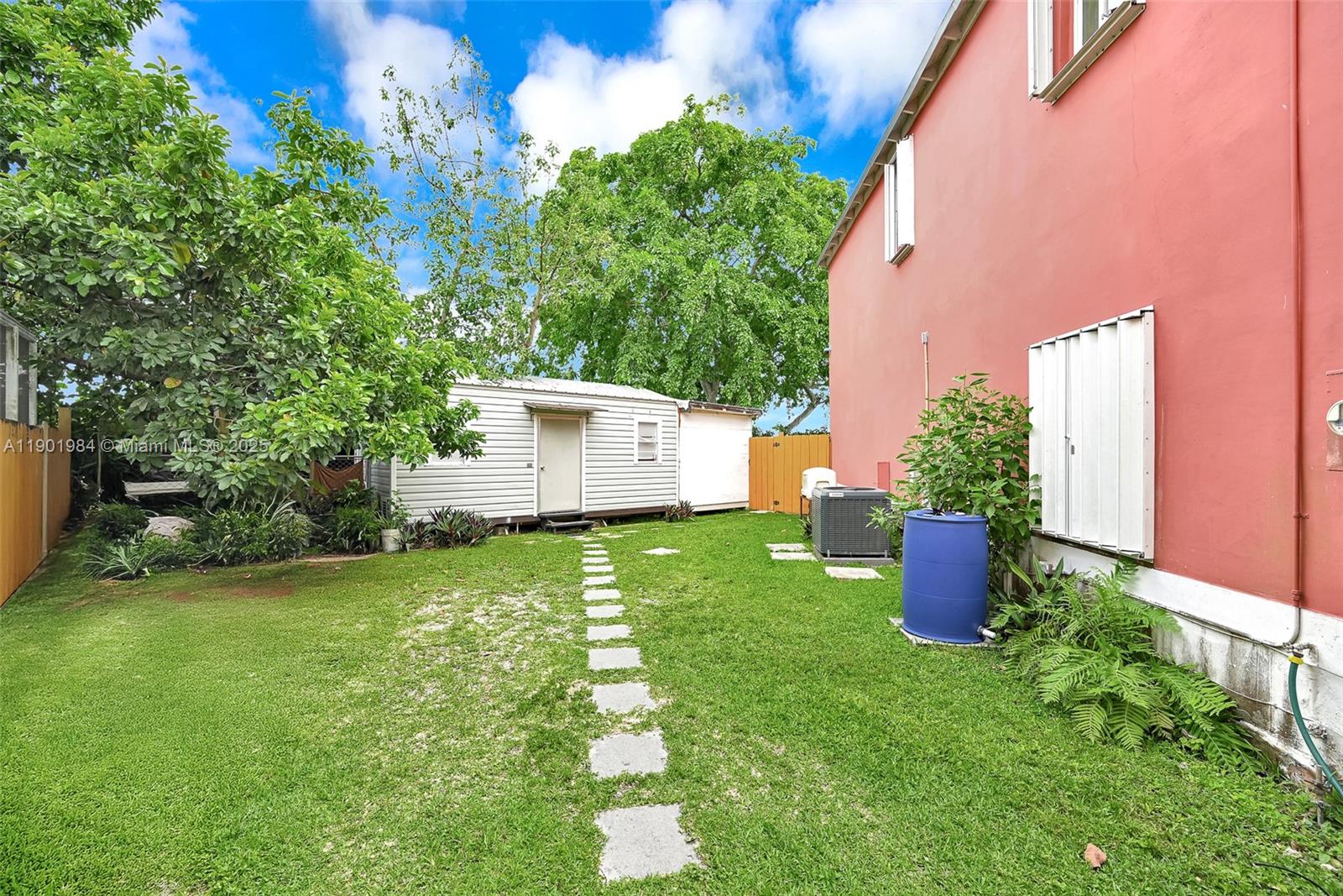 CUTLER LANDINGS - Residential