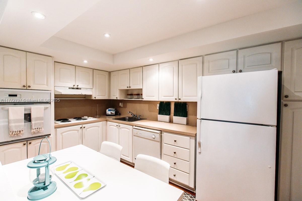 OCEAN RESERVE CONDO - Residential