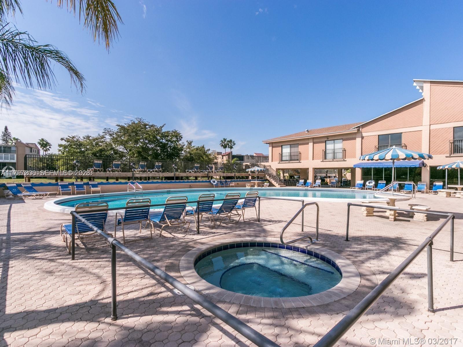 PALM LAKES CONDO - Residential