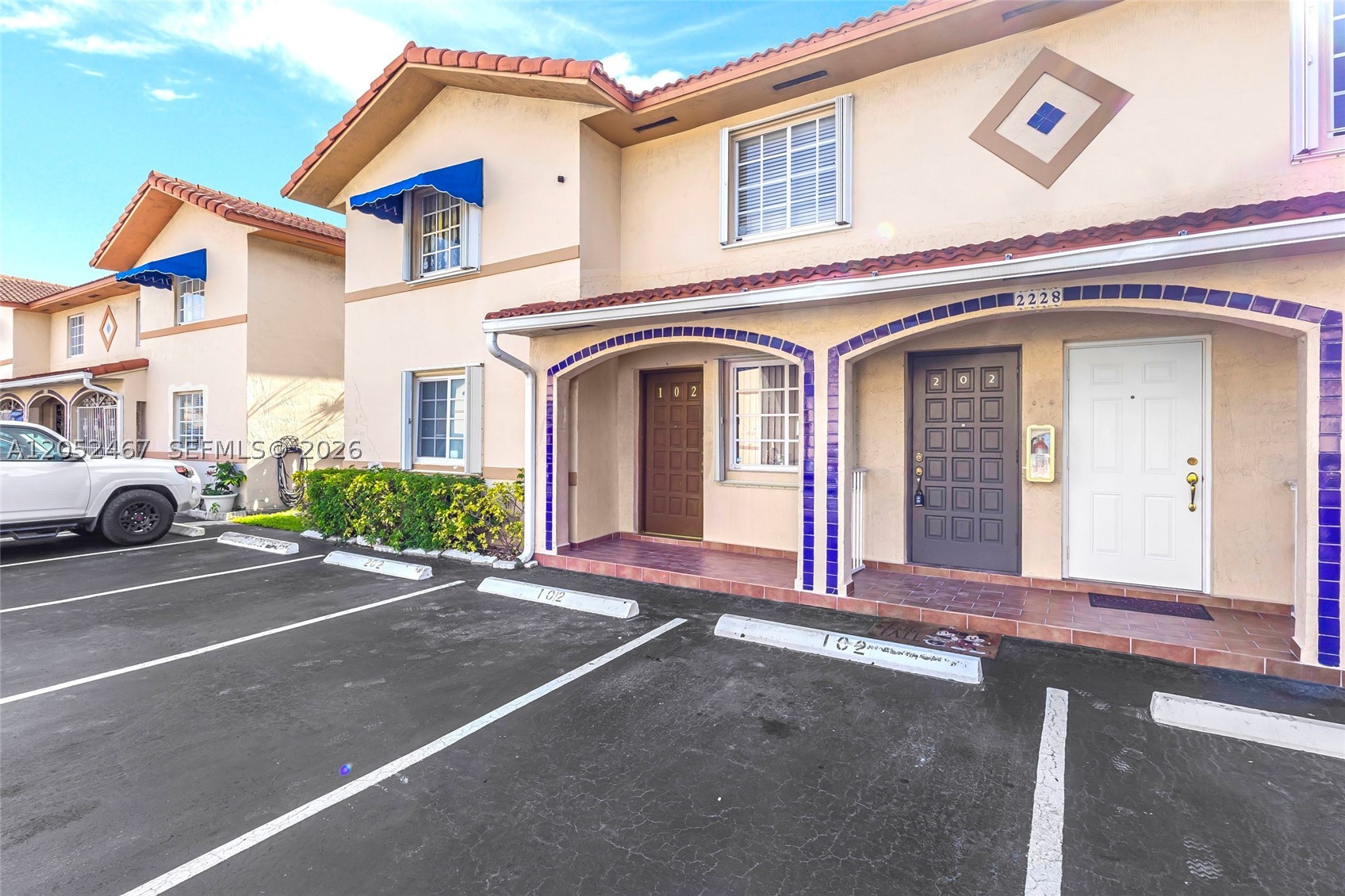 Well-maintained single-story 2-bedroom, 2-bath villa offering a functional layout and excellent potential. The home features tile flooring throughout, a spacious living and dining area, and a kitchen with a new stainless steel refrigerator, ample cabinet/counter space and a walk-in pantry. Additional upgrades include a new washer and dryer, Titan tankless water heater, impact windows and sliding glass door and a new aluminum fence surrounding the private patio. Enjoy the covered patio with a storage shed, providing the perfect space for outdoor living and entertaining. Conveniently located near shopping, dining, schools, parks, hospitals and major expressways. A great opportunity for buyers looking to personalize a well-cared-for home or for investors seeking a property with strong long-term potential.