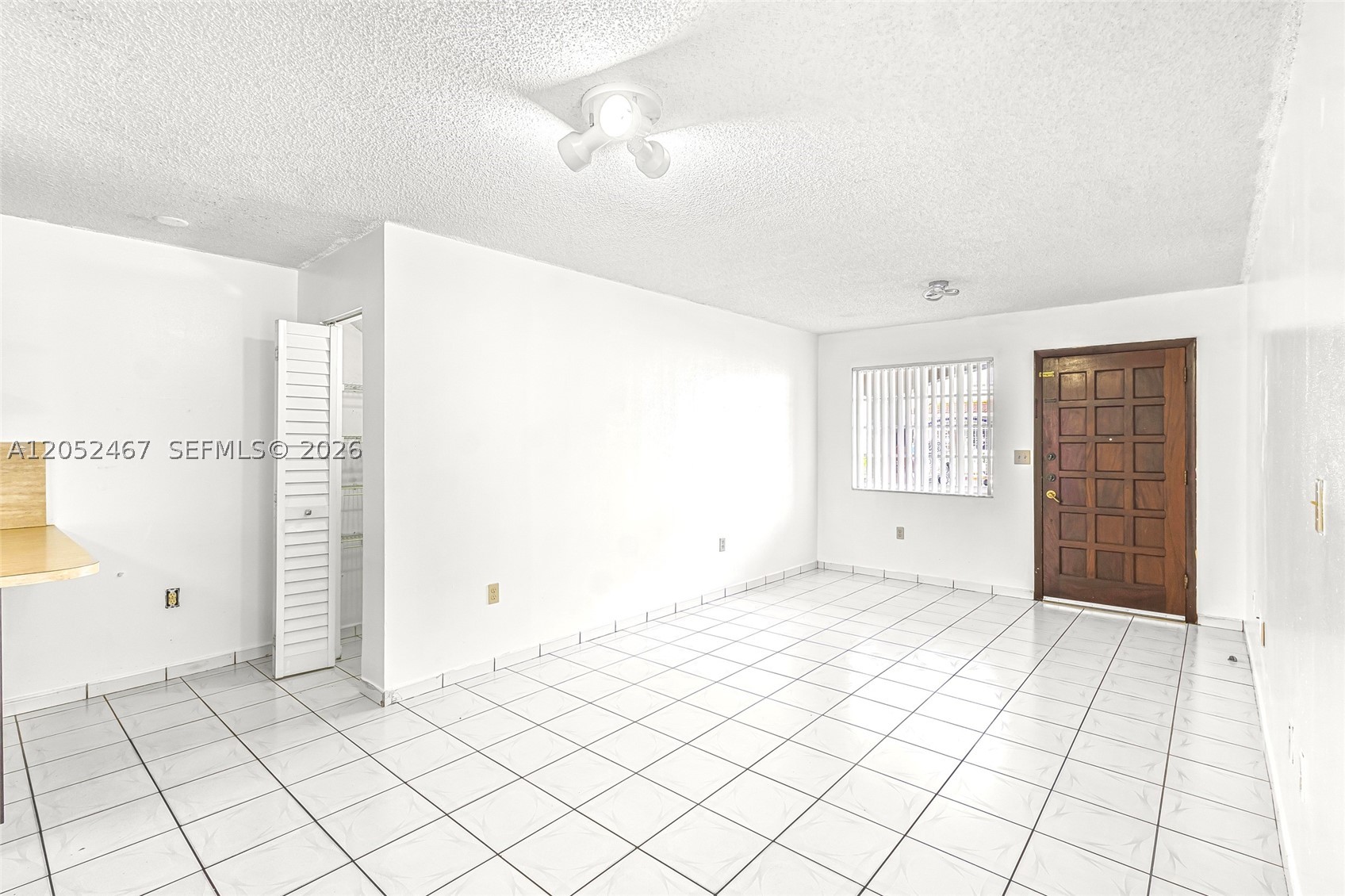 ALCAZAR VILLAS CONDO - Residential