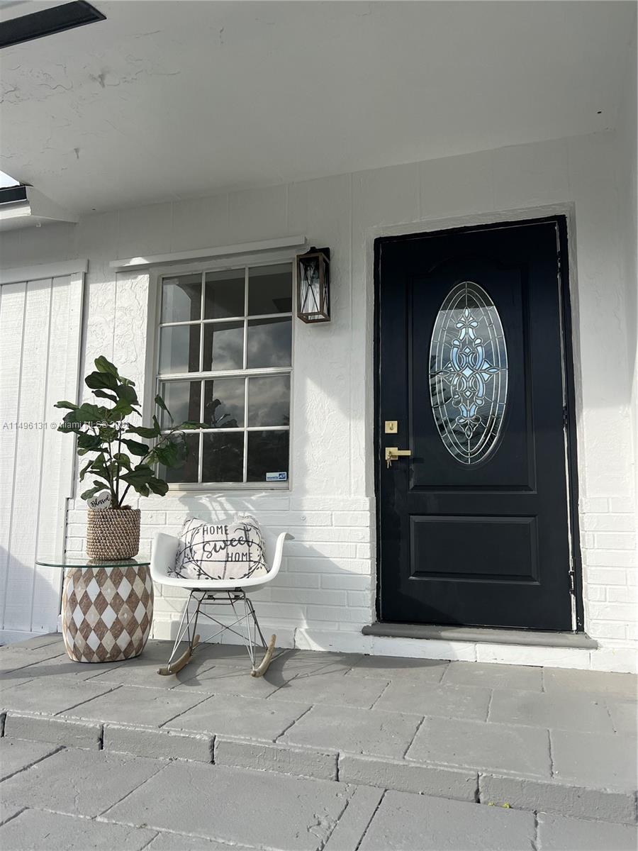 NORTH LAUDERDALE VILLAGE - Residential